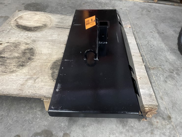 #2486-•-skid-steer-receiver-hitch-plate-with-half-moon-chain-hook-image-4