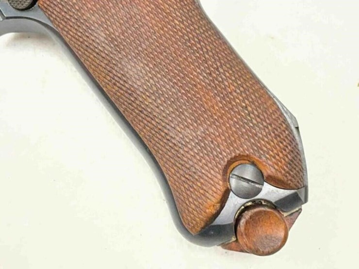 dwm-crown-luger-pistol-image-8