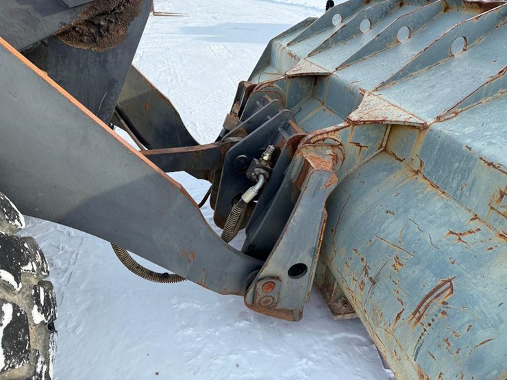 2011-komatsu-wa250pz-6-image-33