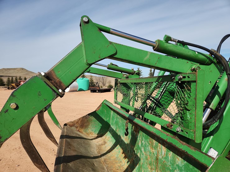 john-deere-6420-image-29