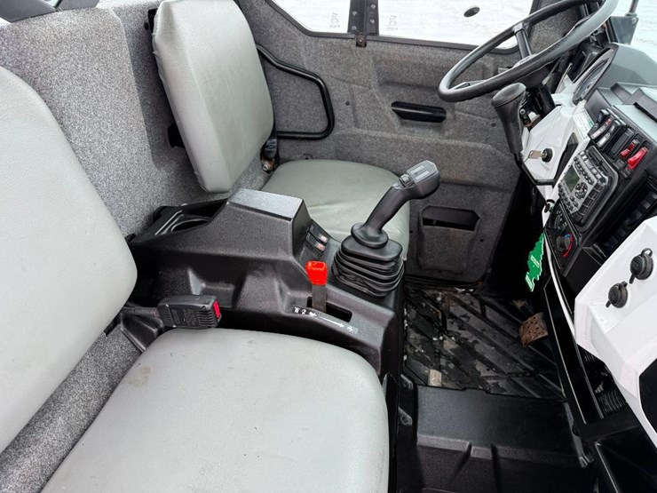 bobcat-3650-image-30