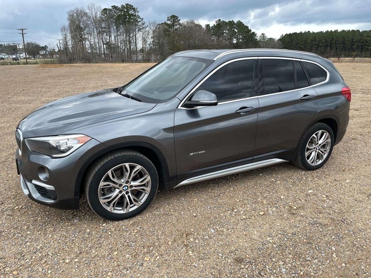 2017-bmw-x1-4-door-mpv-(163,018-miles)-image-1
