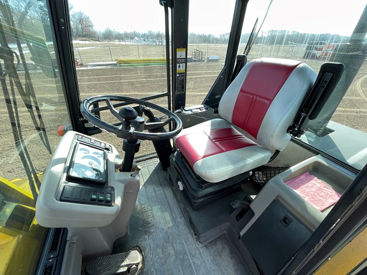 #1012-•-gehl-721-front-end-loader-image-32