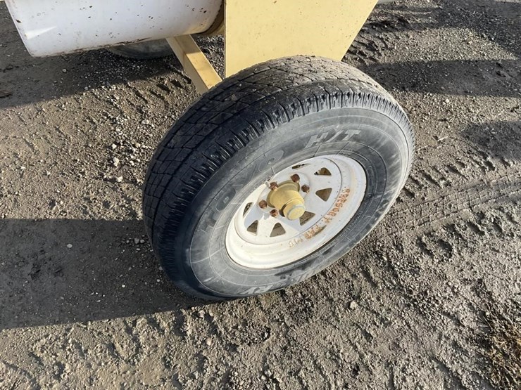 custom-550g-dual-axle-fuel-wagon-image-12