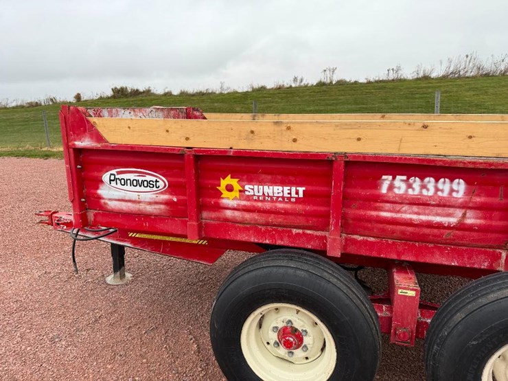 #12-•-lot-12-image-10