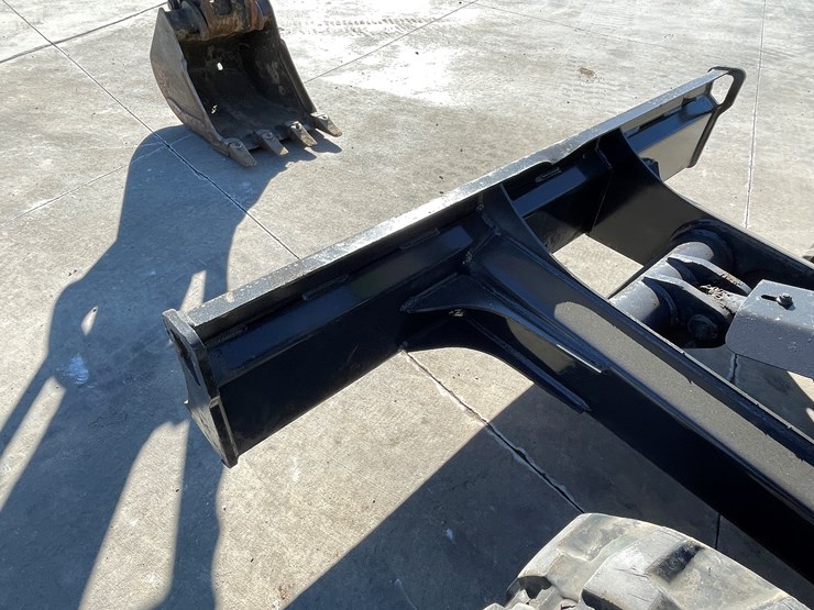 2021-bobcat-e32i-image-18