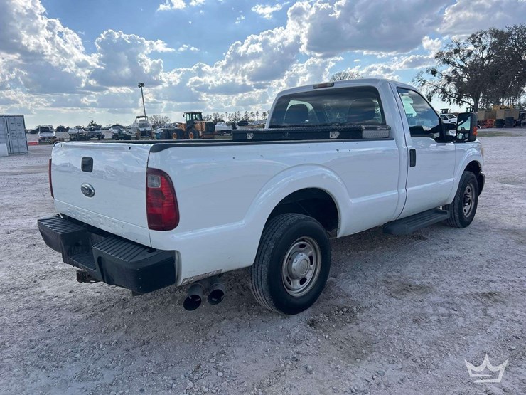 2011-ford-f250-image-3