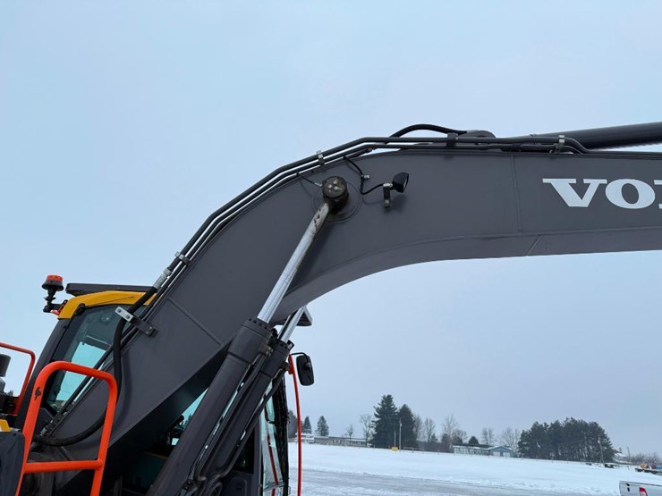 volvo-ec160el-image-31