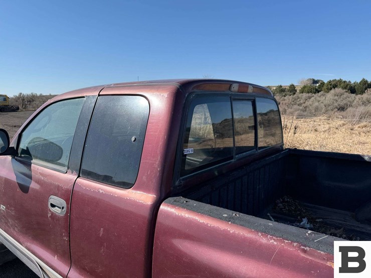 2000-dodge-dakota-image-17