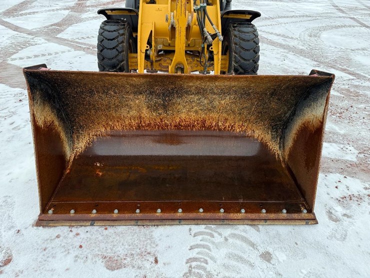 caterpillar-906m-image-34