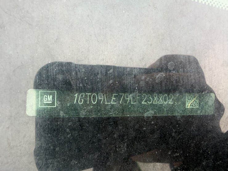 2020-gmc-2500hd-image-67