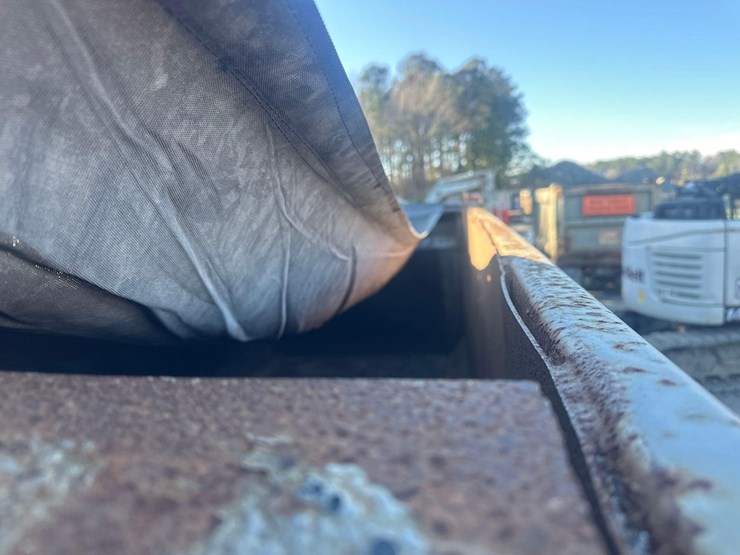 2019-mack-gr64f9-quad/a-dump-truck-image-23