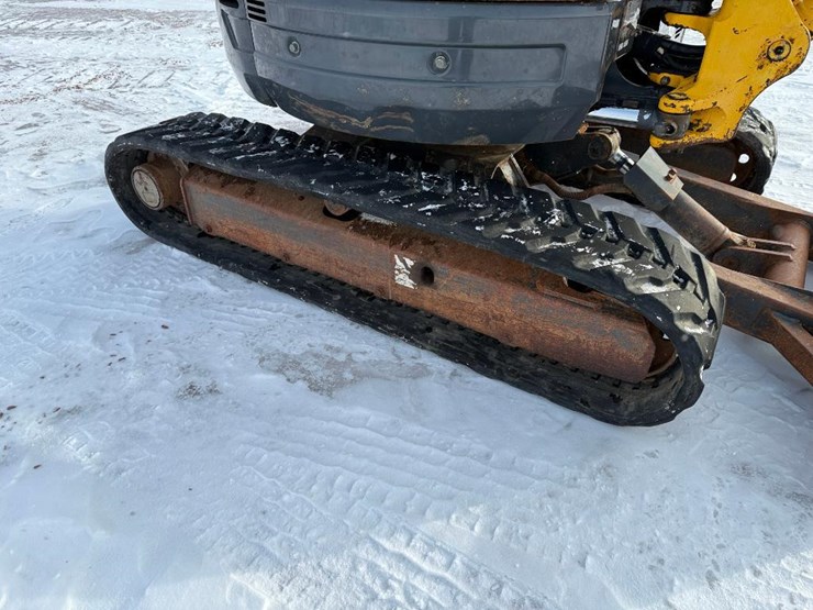 new-holland-e27sr-image-14