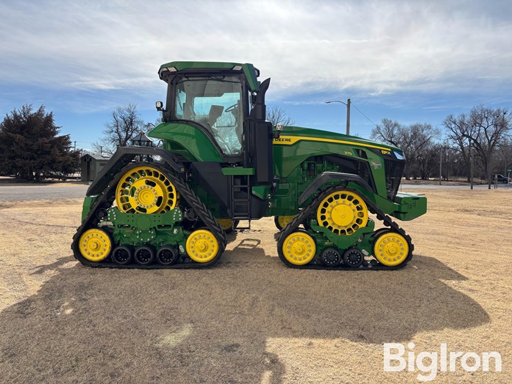 2023-john-deere-8rx-370-image-4