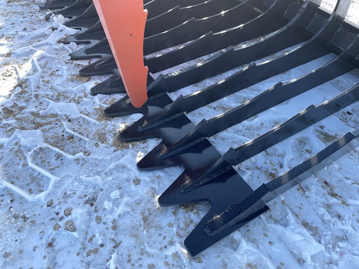 #2506-•-new-kc-76"-skeleton-skid-steer-bucket-image-9