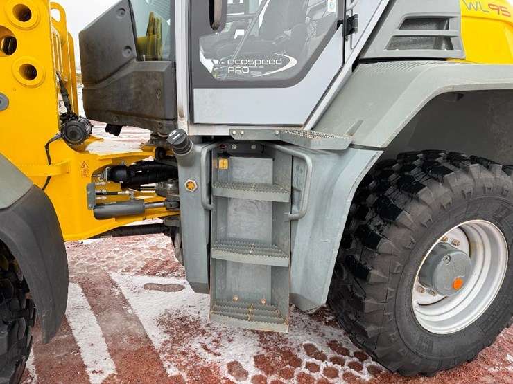 wacker-neuson-wl95-image-11