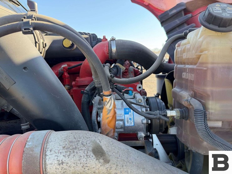 2018-international-lt-image-50