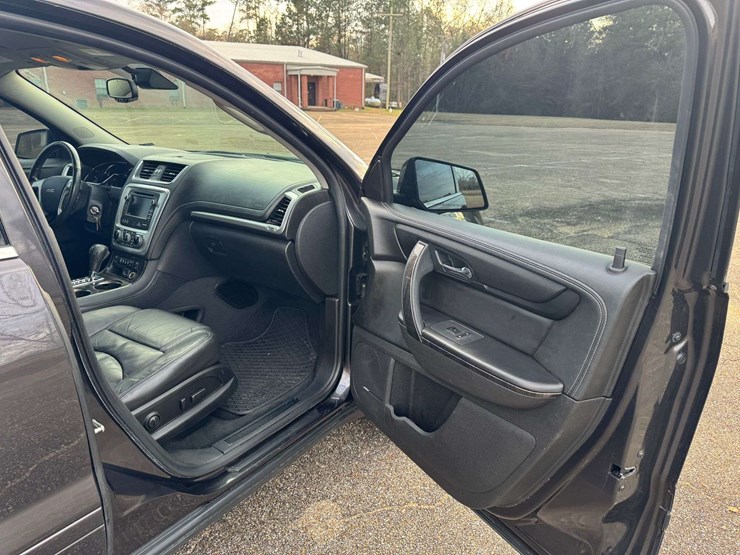 2016-gmc-acadia-slt-image-20