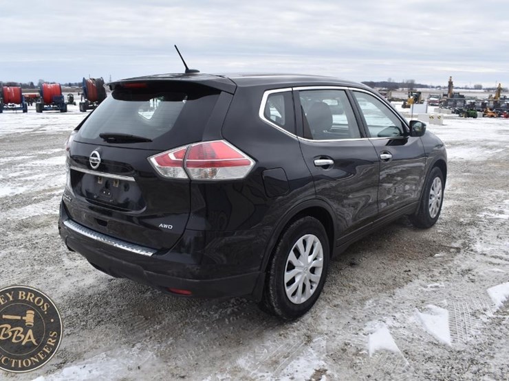 2015-nissan-rogue-image-9
