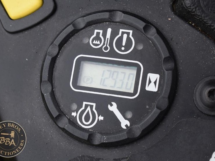 2024-john-deere-z950m-image-19