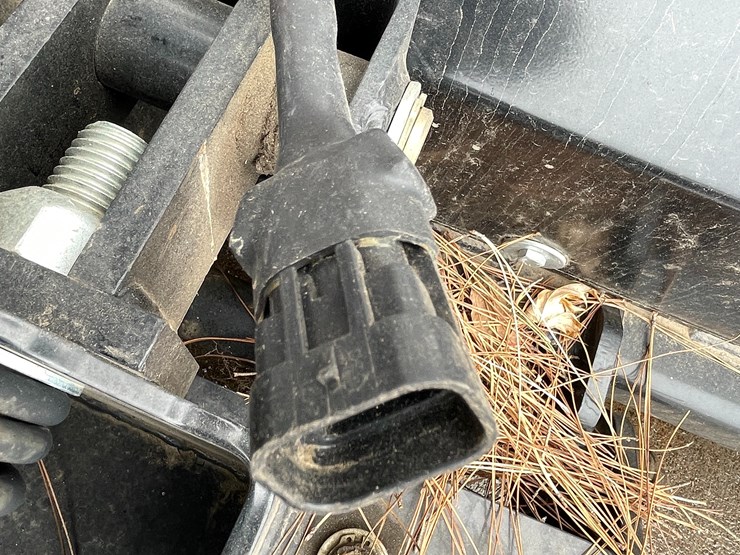 #4903-•-virnig-48"-mini-skid-steer-mount-hydraulic-broom-image-12