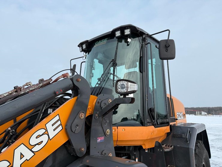 2019-case-621g-xt-image-14