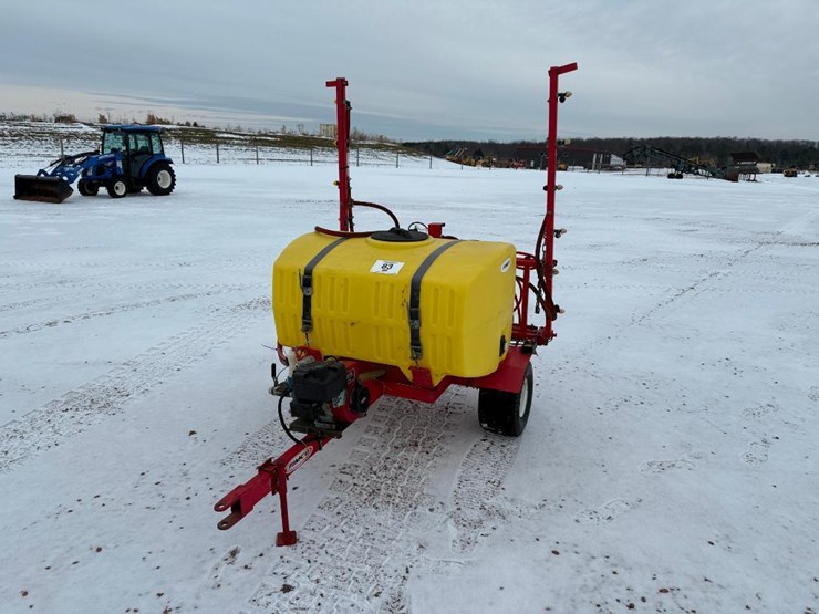 #83-•-lot-83-image-1