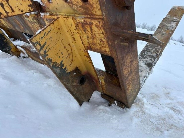 60-in.-wheel-loader-forks-image-6