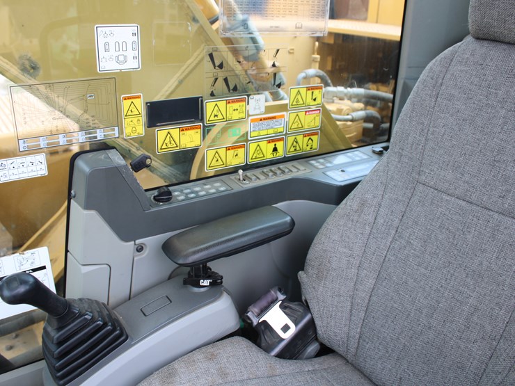 caterpillar-336fl-image-13