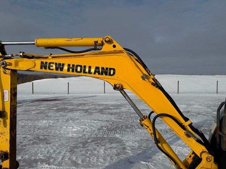 new-holland-e27sr-image-35