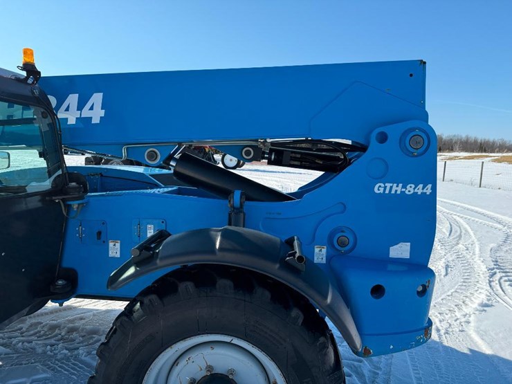 2016-genie-gth844-image-17