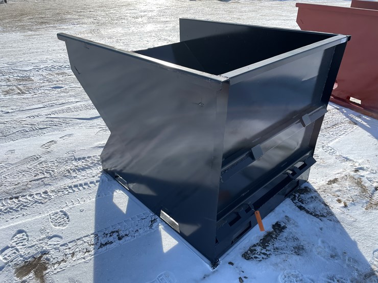 #2487-•-new-kc-trash-hopper-with-fork-pockets-image-7