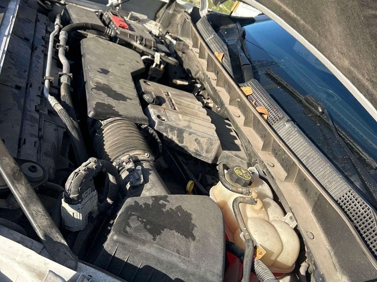 2022-chevrolet-silverado-1500-image-8