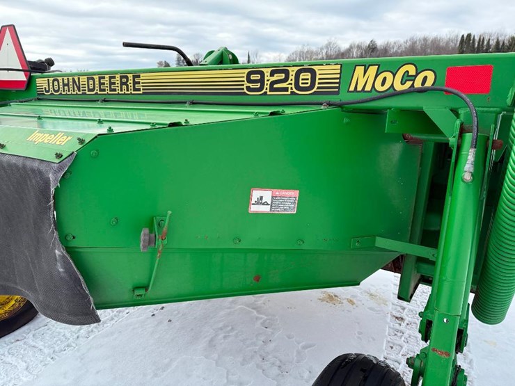 john-deere-920-image-23