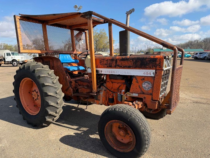 international-484-image-2