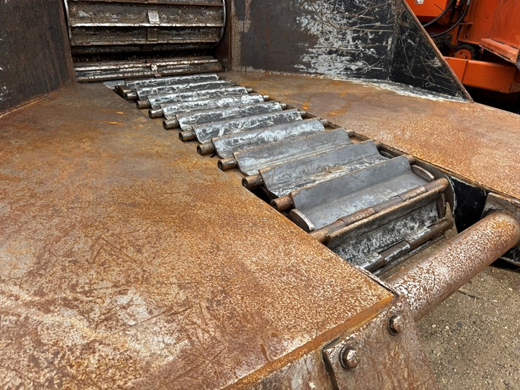 2024-caterpillar-307c-image-26