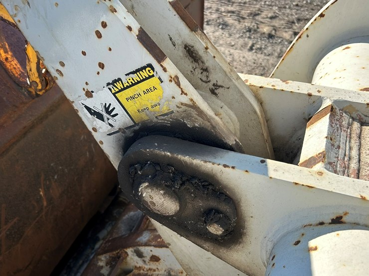 takeuchi-tw80-image-15