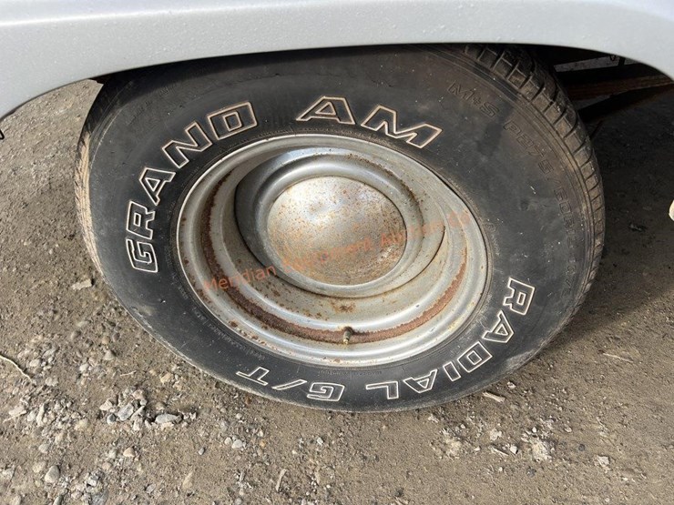 1964-ford-100-image-11