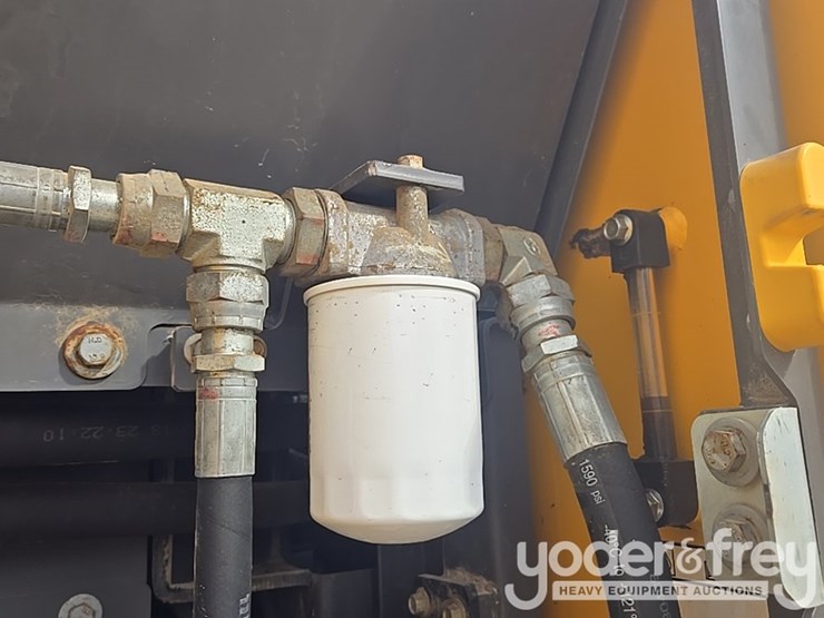 2018-volvo-ec200el-image-76