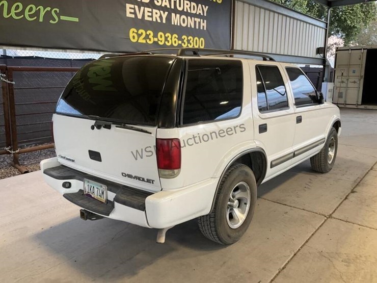 2000-chevrolet-blazer-image-7