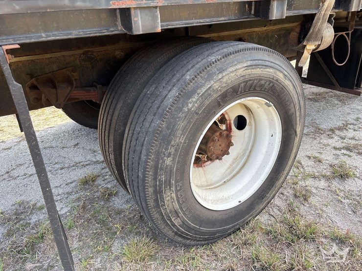 2003-international-durastar-4300-image-60