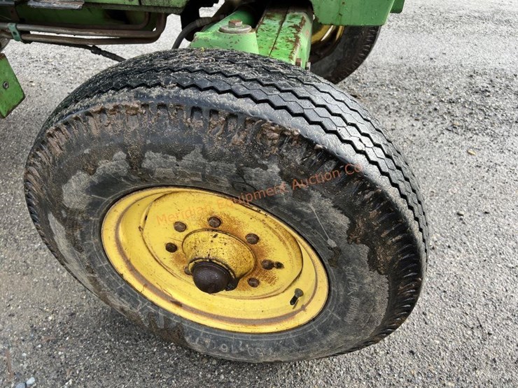 john-deere-2555-image-10
