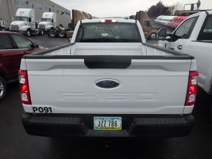 2021-ford-f150-xl-image-6