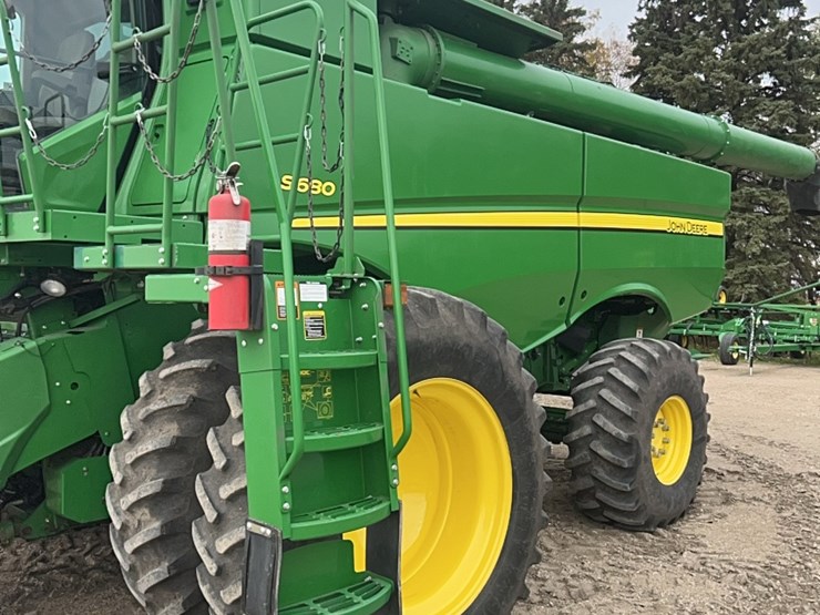 2014-john-deere-s680-image-30