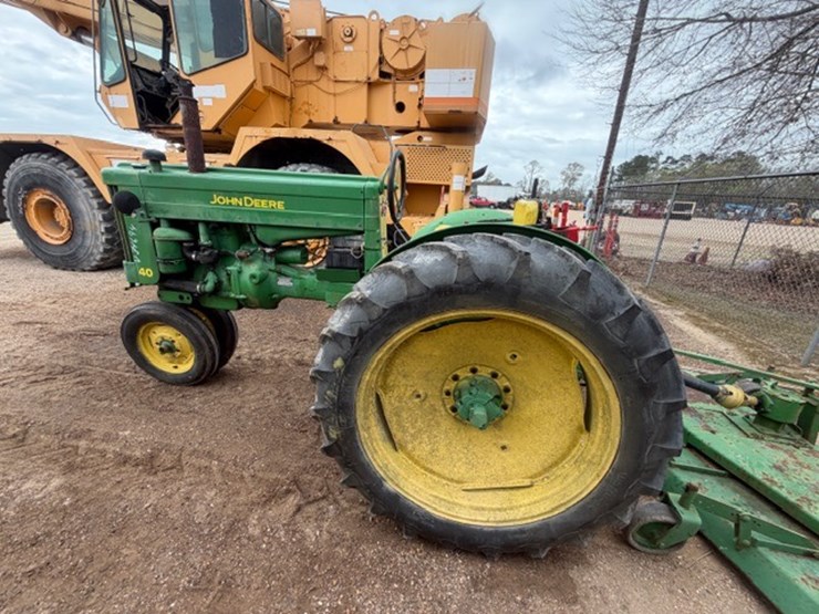 john-deere-40-image-6