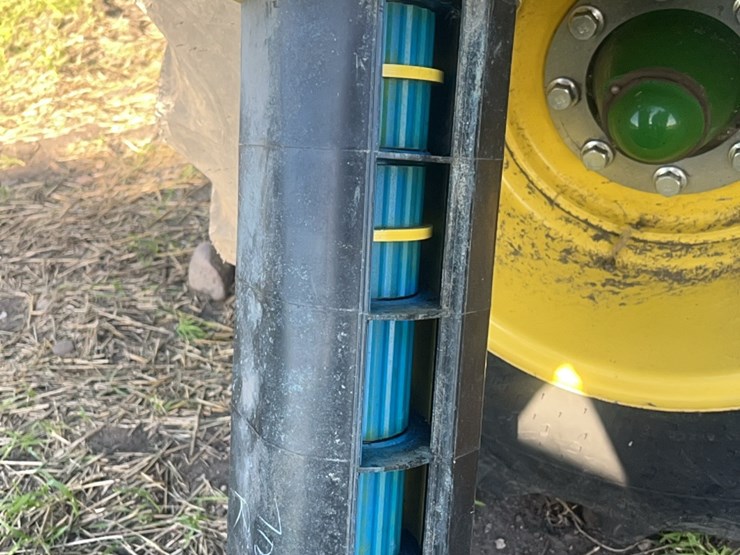 2018-john-deere-1910-image-229