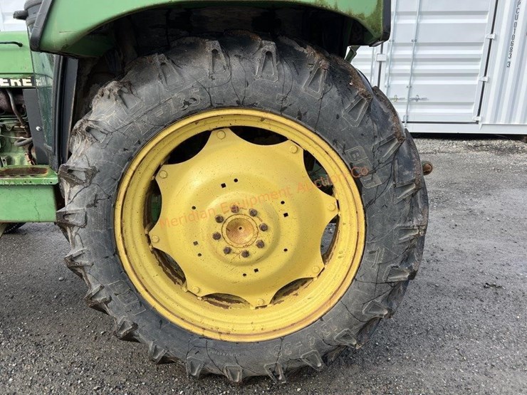 john-deere-2555-image-13