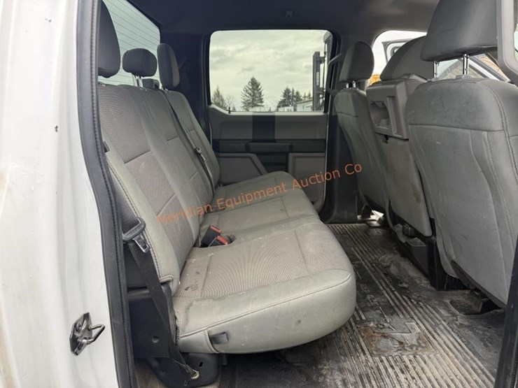2020-ford-f350-image-26