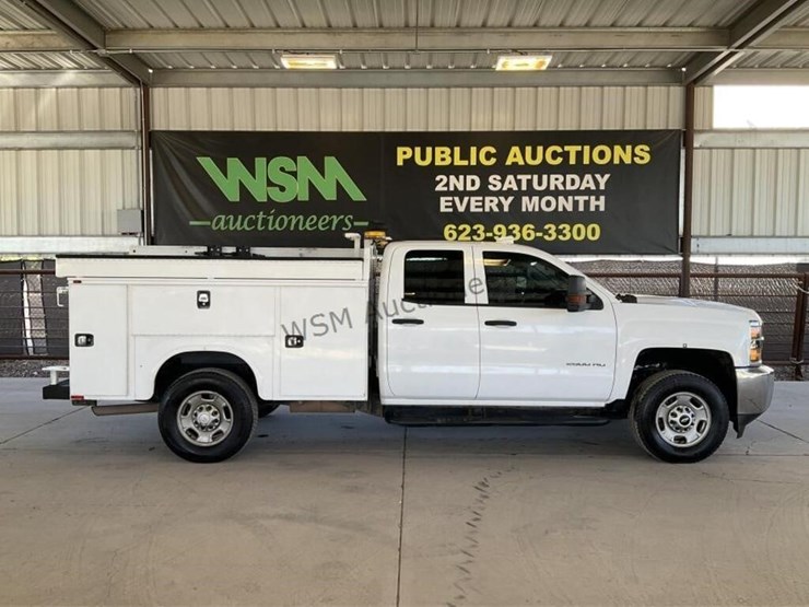 2016-chevrolet-silverado-2500-image-1