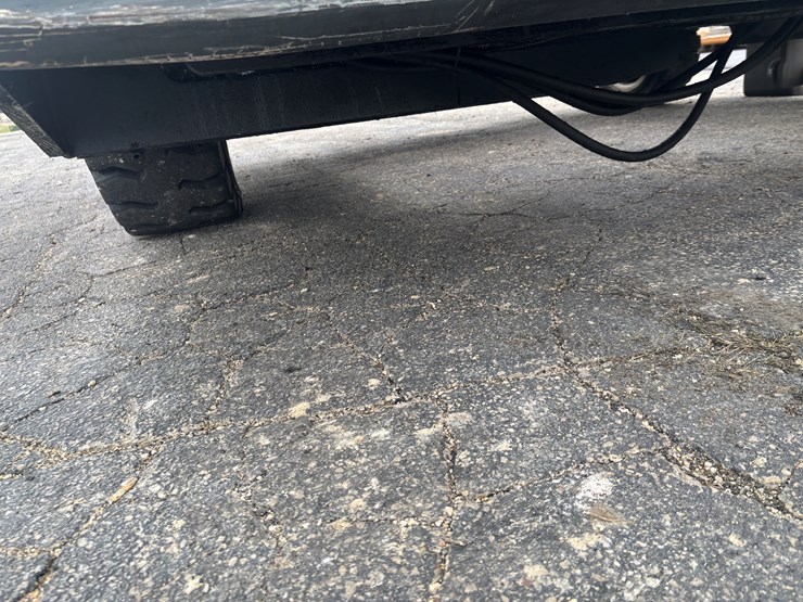 #1869-•-2012-combilift-cl-8011-multi-directional-forklift-image-13